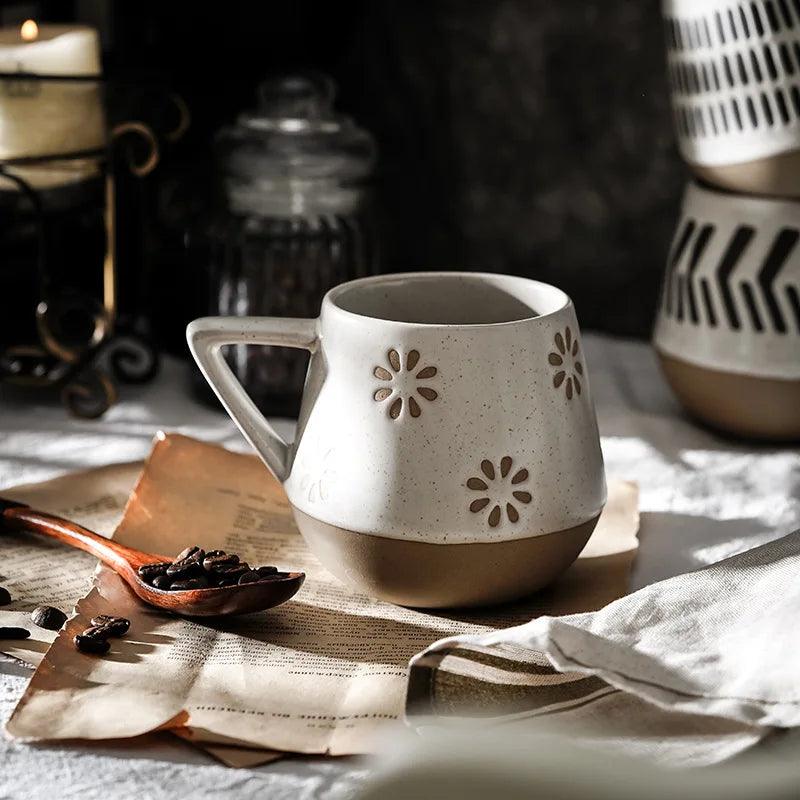 Caneca de Cerâmica Pintada a Mão